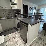 T2 Familial - 250 M Front De Mer, Plage, Seaquarium - Parking Privé - Bienvenue En Occitanie Appartement *