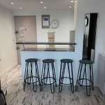 Appartement T2 Familial - 250 M Front De Mer, Plage, Seaquarium - Parking Privé - Bienvenue En Occitanie Le Grau-du-Roi