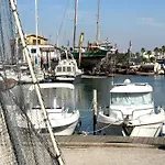 T2 Familial - 250 M Front De Mer, Plage, Seaquarium - Parking Privé - Bienvenue En Occitanie Le Grau-du-Roi